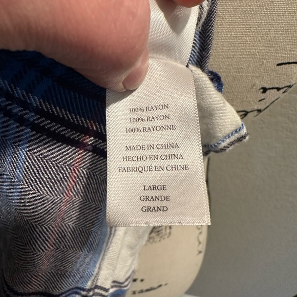 Rails Sleeveless Button up - Picture 5 of 5